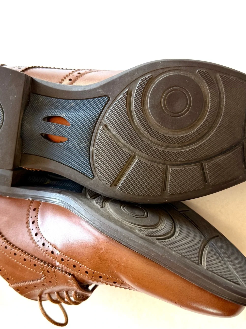 Van Heusen Brown Leather Wingtip Brogues Mens 8